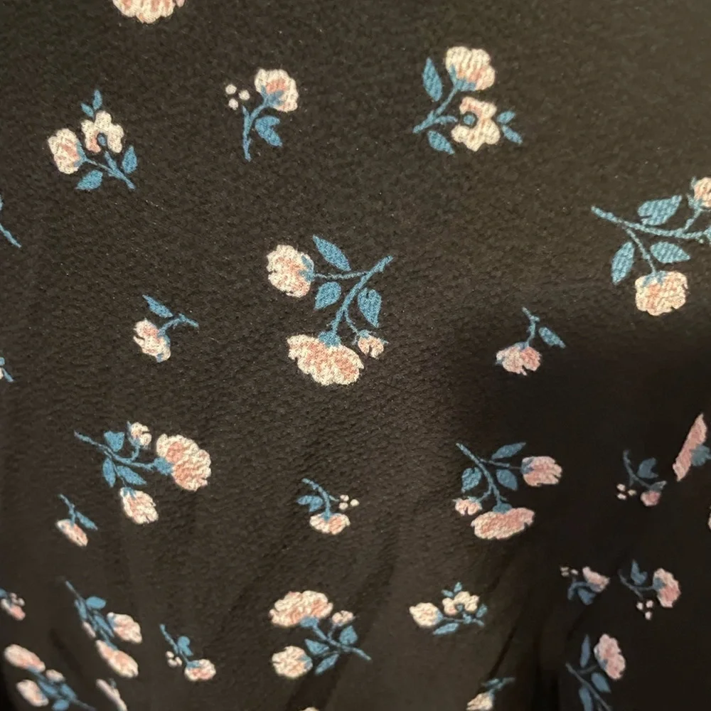 Floral top - Picture 6 of 7